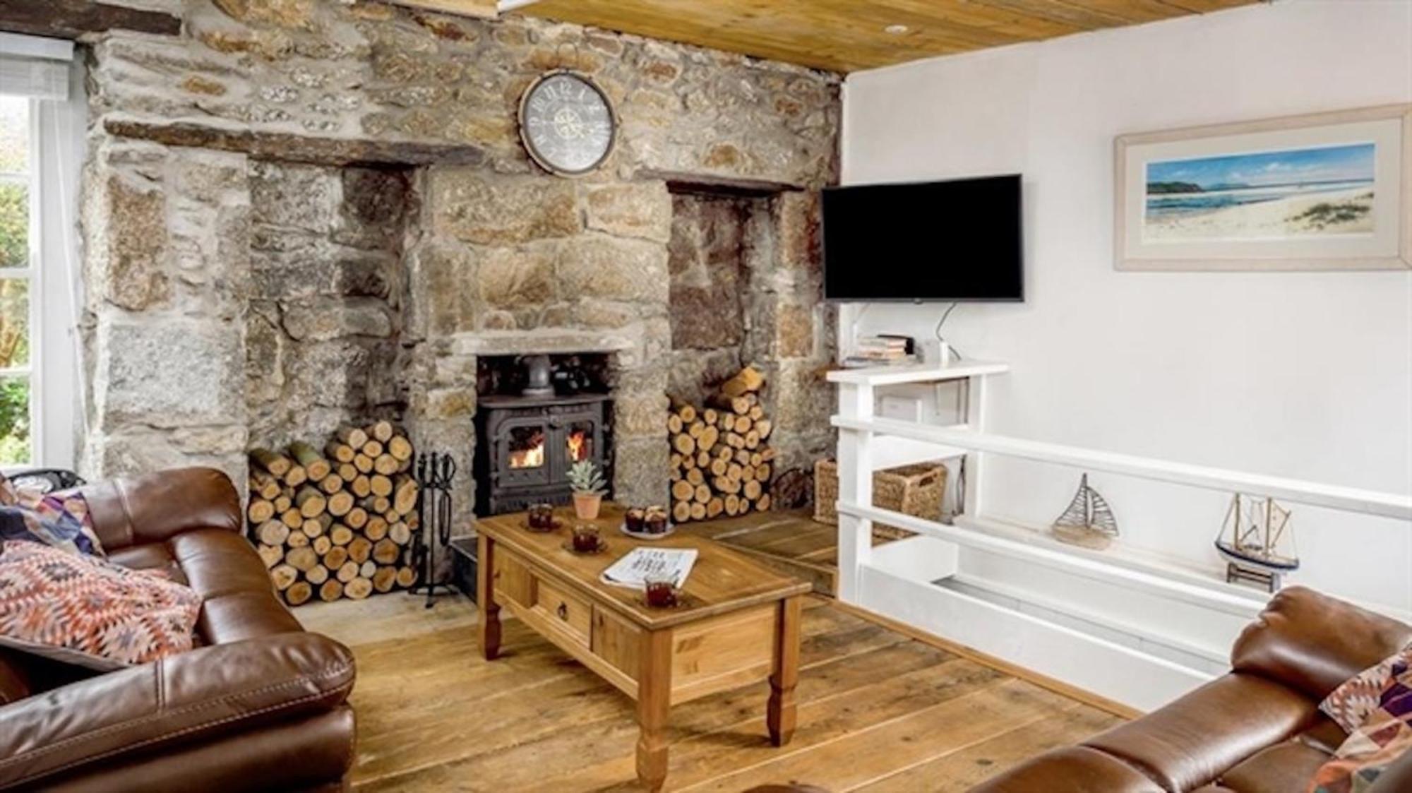 Boatsman'S Cottage- Sleeps 4- Garage- Mousehole Exterior photo